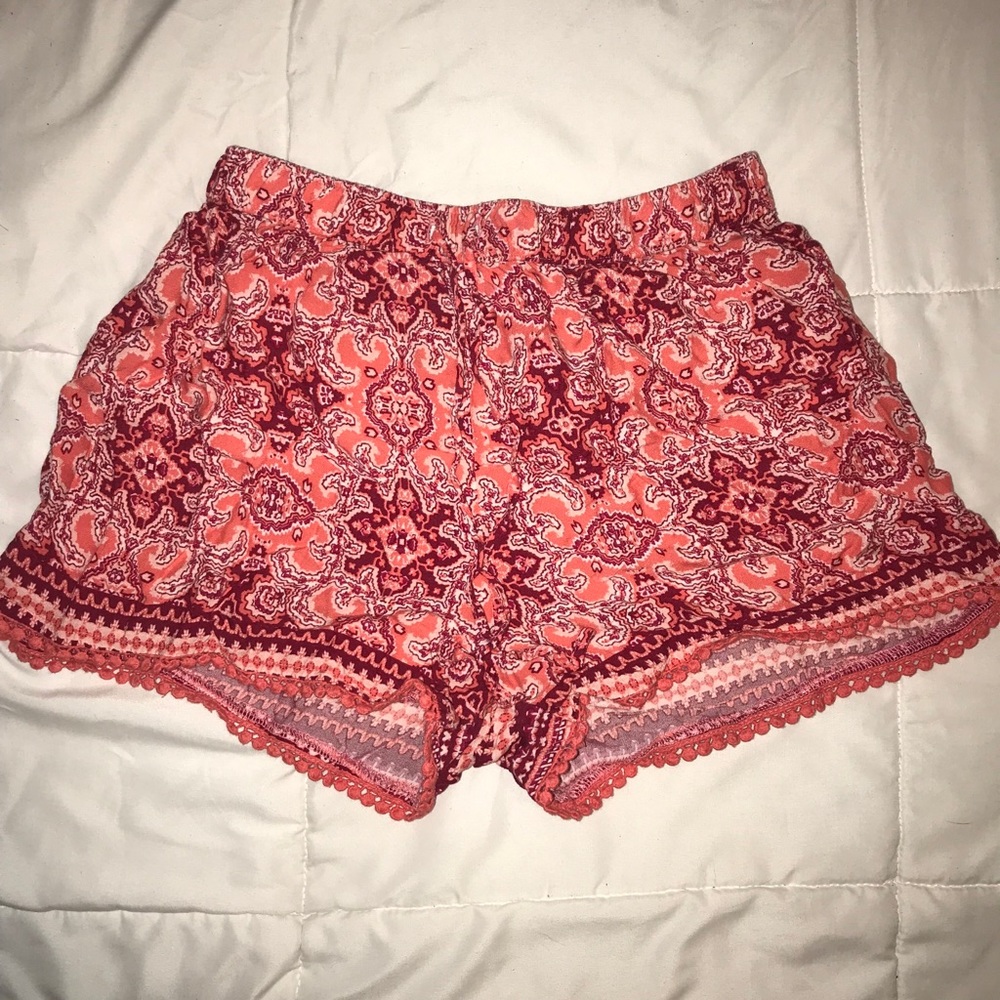Casual Shorts / Beach Shorts